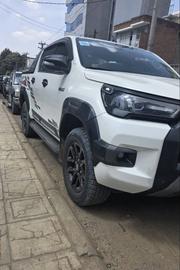 Toyota Hilux 2021 White for sale