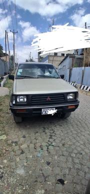 Mitsubishi L200 Club Cab 2.0 4WD 2001 Silver for sale