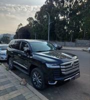 Toyota Land Cruiser 4.5 V8 VXR 2013 Black for sale