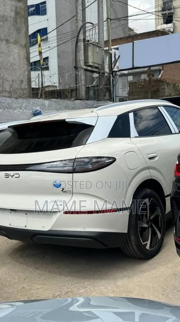 New BYD Sealion 7 EV 2025 White