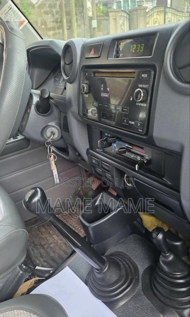 Toyota Land Cruiser 2019 White