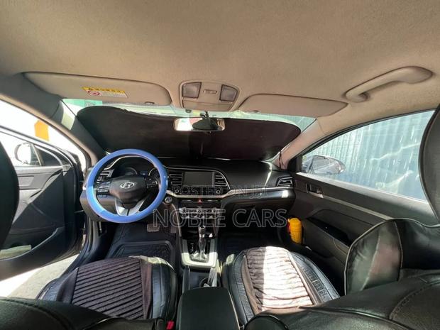 Hyundai Avante 2020 Gray