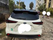 Toyota Highlander Hybrid 2024 White for sale