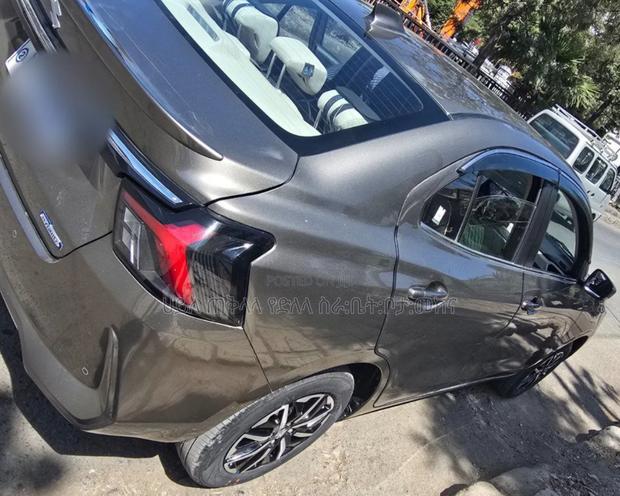 New Suzuki Dzire 2025 Gray