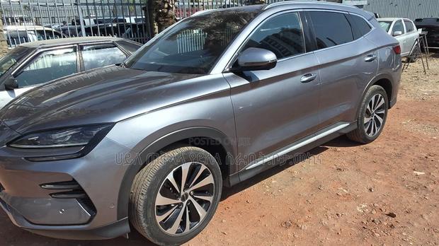 BYD Song Plus 2024 Teal