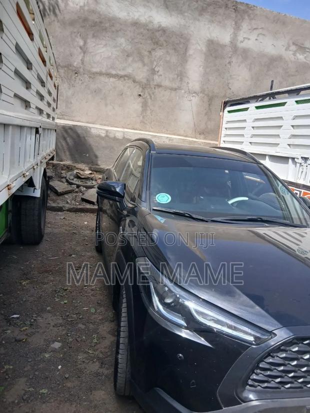 New Toyota Corolla Cross Hybrid 2024 Blue