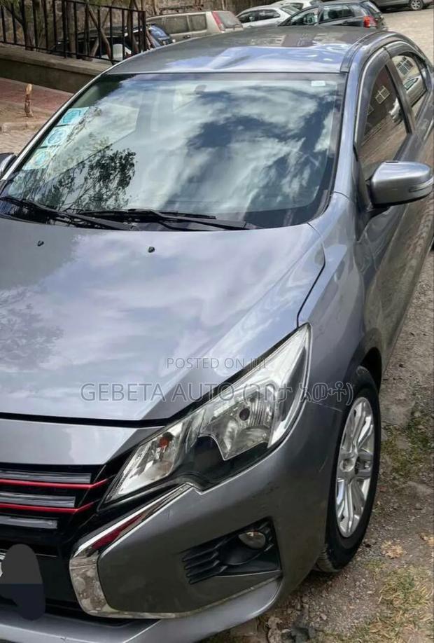 Mitsubishi Attrage 2022 Gray