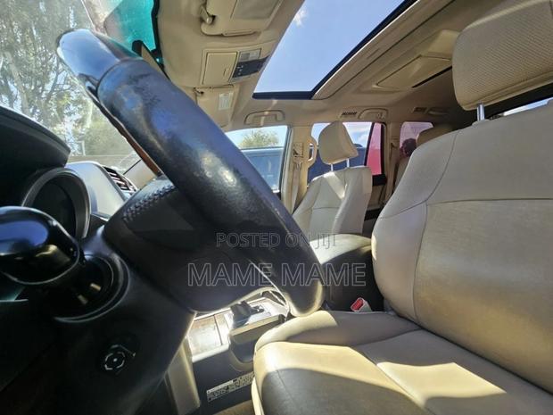 Toyota Land Cruiser Prado 2014 Black