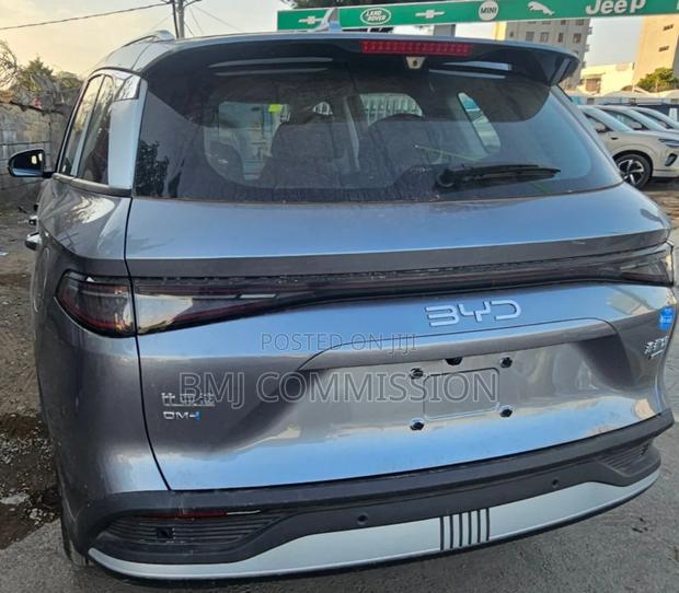 New BYD Seal DM-i 2025 Gray