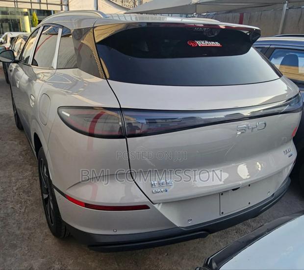 New BYD Seal DM-i 2025 Brown