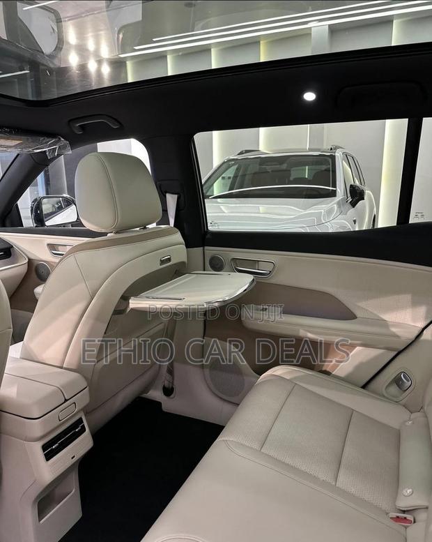 New Toyota bZ3 2025 Gold
