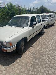 Toyota Hilux 1990 White for sale
