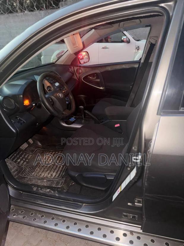 Toyota RAV4 2.5 4x4 2011 Brown