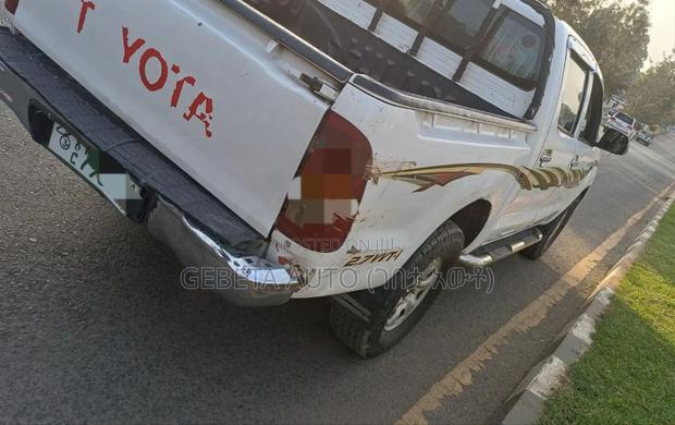 Toyota Hilux 2010