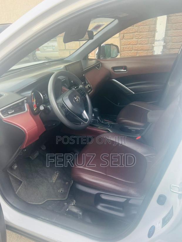 Toyota Corolla Cross 2023 White