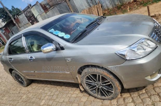 Toyota Corolla 2006 Silver