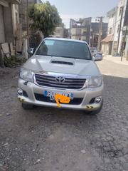 Toyota Hilux 2013 Gray for sale