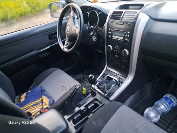 Suzuki Vitara 2006 Gold