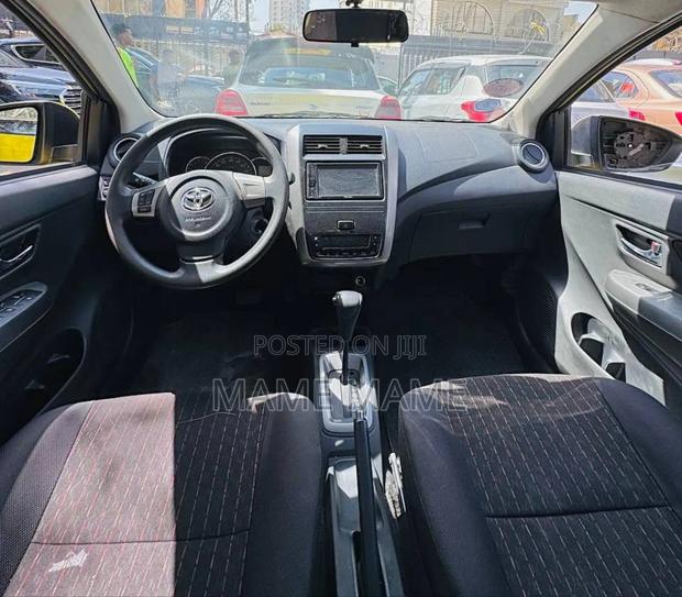 Toyota Agya 2021 Yellow