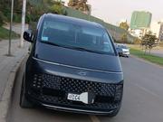 Hyundai Staria 2023 Black for sale