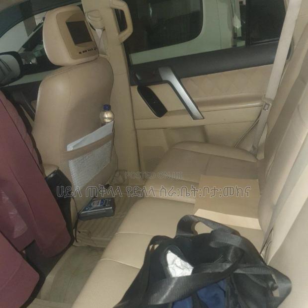 Toyota Land Cruiser Prado 2014 Black