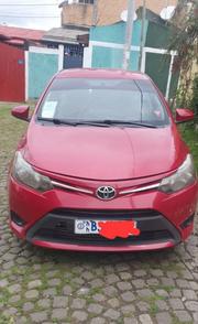 Toyota Yaris 2015 Burgundy for sale