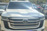 Toyota Land Cruiser 2023 White for sale