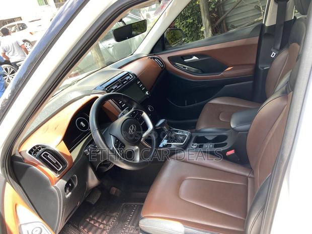 Hyundai Creta 2023 White