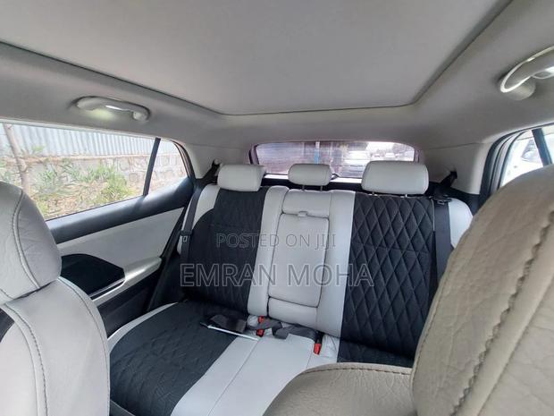 Hyundai Creta 2022 Silver