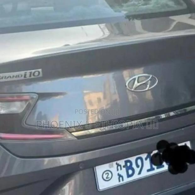 Hyundai I10 2022 Gray