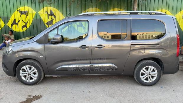 Toyota Probox 2021 Gray
