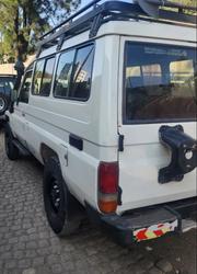Toyota Land Cruiser 2009 White for sale