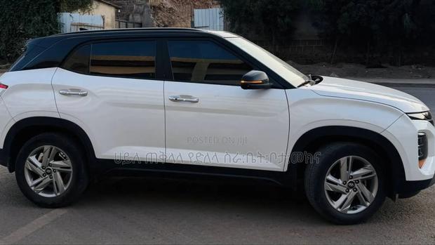 Hyundai Creta 2023 White