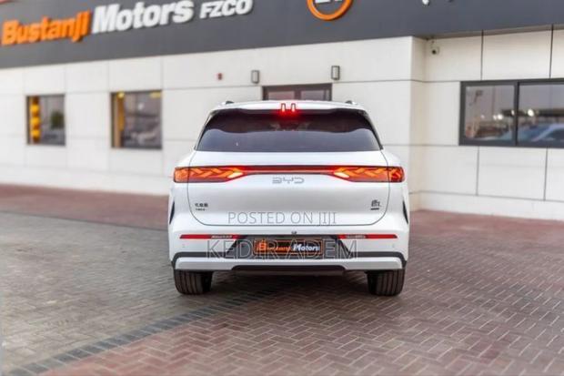 New BYD Tang DM-i 2025 White