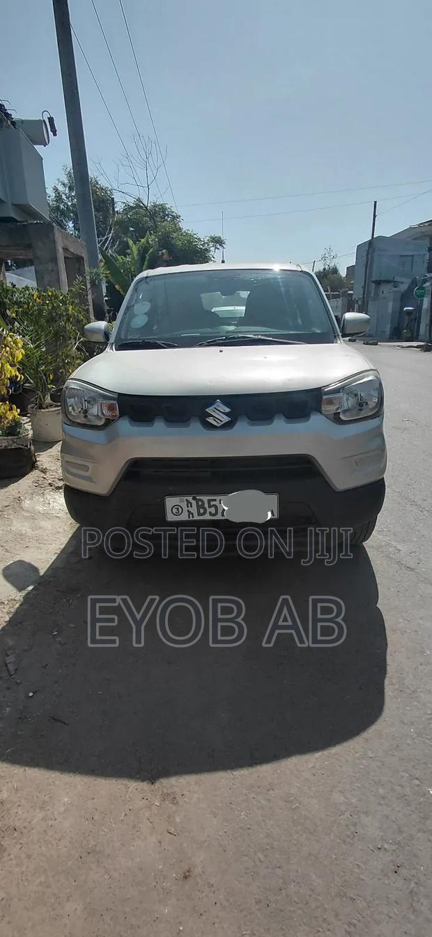 Suzuki S-Presso 2022 Silver