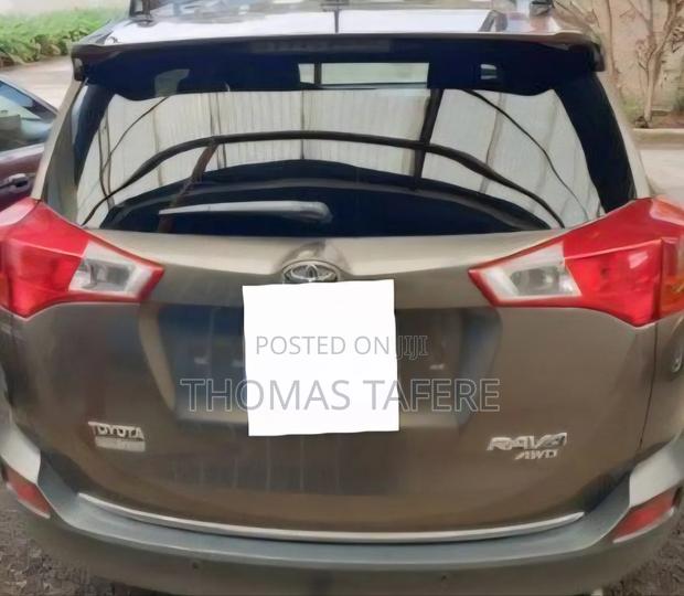Toyota RAV4 2015