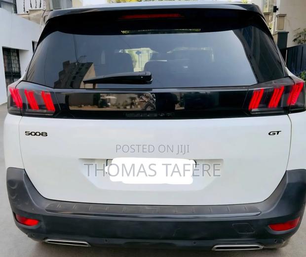 Peugeot 5008 2022