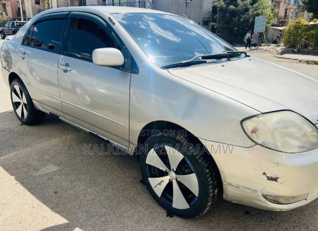 Toyota Corolla 2003 Silver