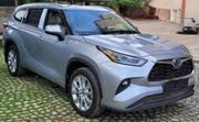 New Toyota Highlander Hybrid 2023 Silver for sale