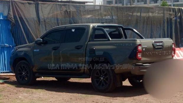 Toyota Hilux 2022 Gold