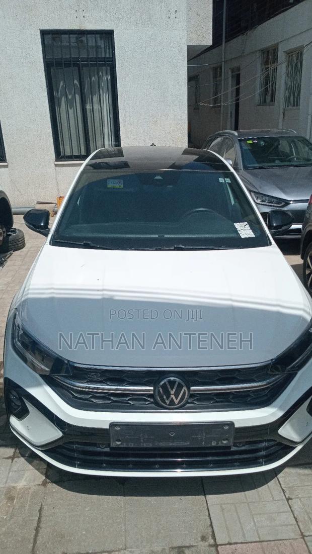 New Volkswagen Taigo 2023 White