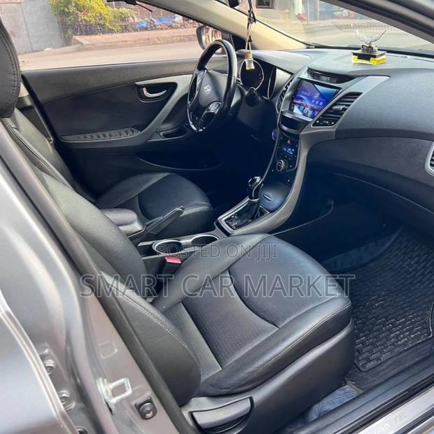 Hyundai Avante 2014 Gray