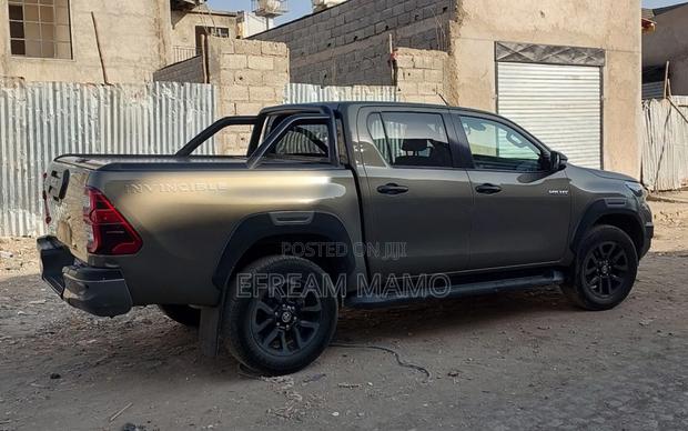Toyota Hilux 2021