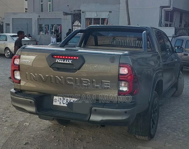 Toyota Hilux 2021