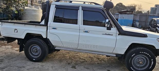 Toyota Land Cruiser 2018