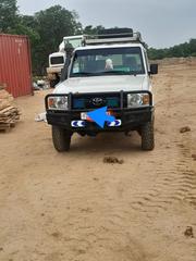 Toyota Land Cruiser 4.0 V6 EXR 2016 White for sale