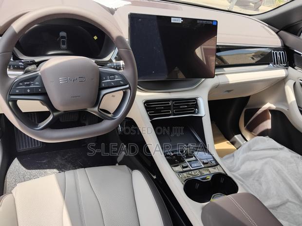 New BYD Song Plus 2025 White