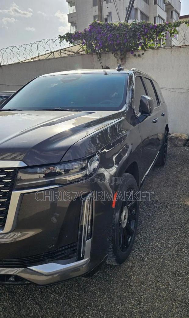 Cadillac Escalade 2021 Gold