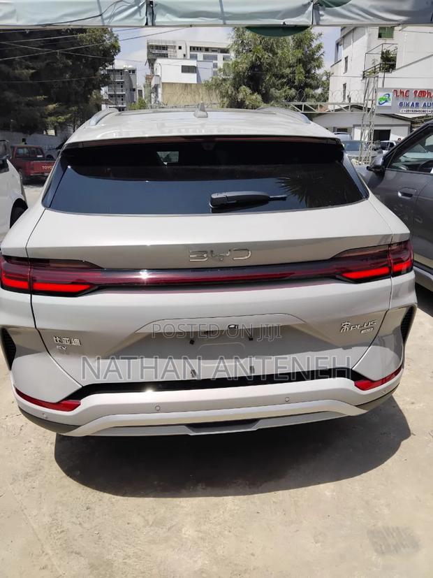 New BYD Song Plus 2025 Gray