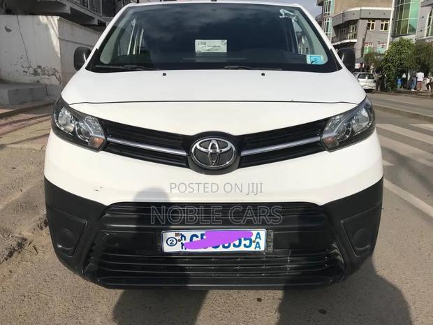 Toyota Pixis 2019 White